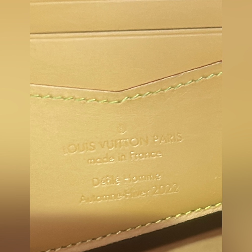 🔥 Louis Vuitton ‘Blurry’ Monogram Slim Wallet - Picture 13 of 16